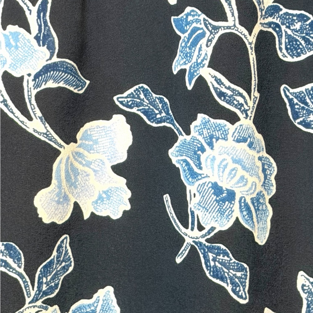 Joie Navy Blue and Light Blue Floral Print Long sleeves Blouse Size S - Picture 8 of 12